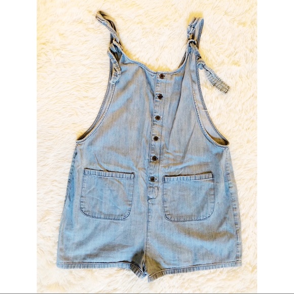 BDG Pants - BDG Denim Light Wash Jean Jumper Overalls size M